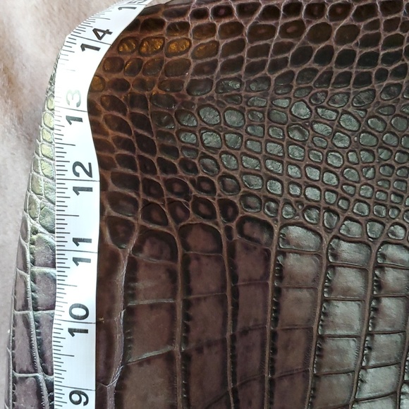 Vince Crocodile Stamped Cow Leather Bag - Picture 16 of 17